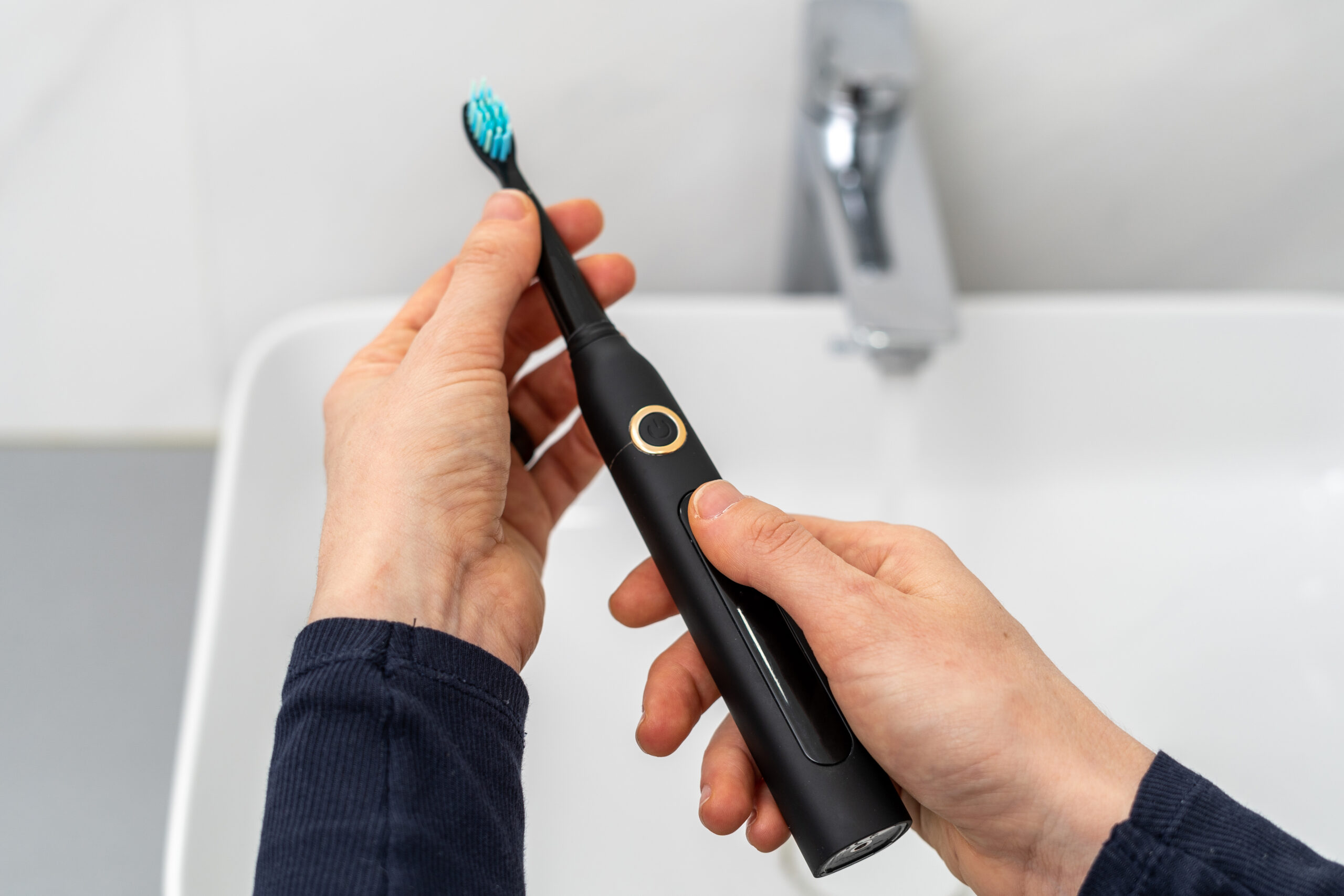 Electric toothbrush -dental and oral care
